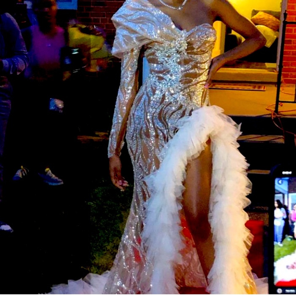 Hand made Prom dress, neutral in color must wear neutral underwear Worn Once